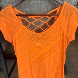 Derek Heart Vibrant Orange Short Sleeve Top